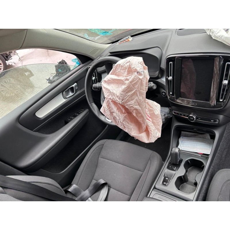 volvo xc 40 del año 2020