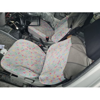 ASIENTO DELANTERO IZQUIERDO 