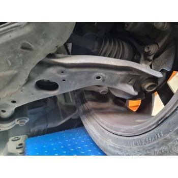 BRAZO SUSPENSION INFERIOR DELANTERO IZQUIERDO KA0G34350 