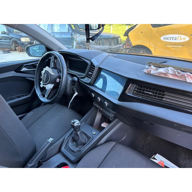 audi a1 sportback (gba) del año 2022