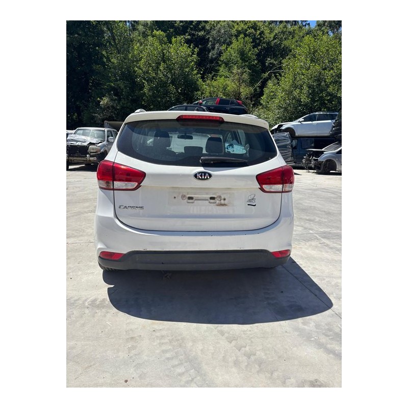 kia carens iv del año 2015