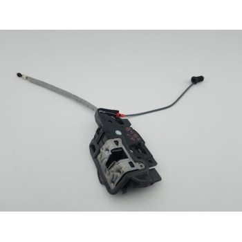 CERRADURA PUERTA TRASERA DERECHA A1770032999 