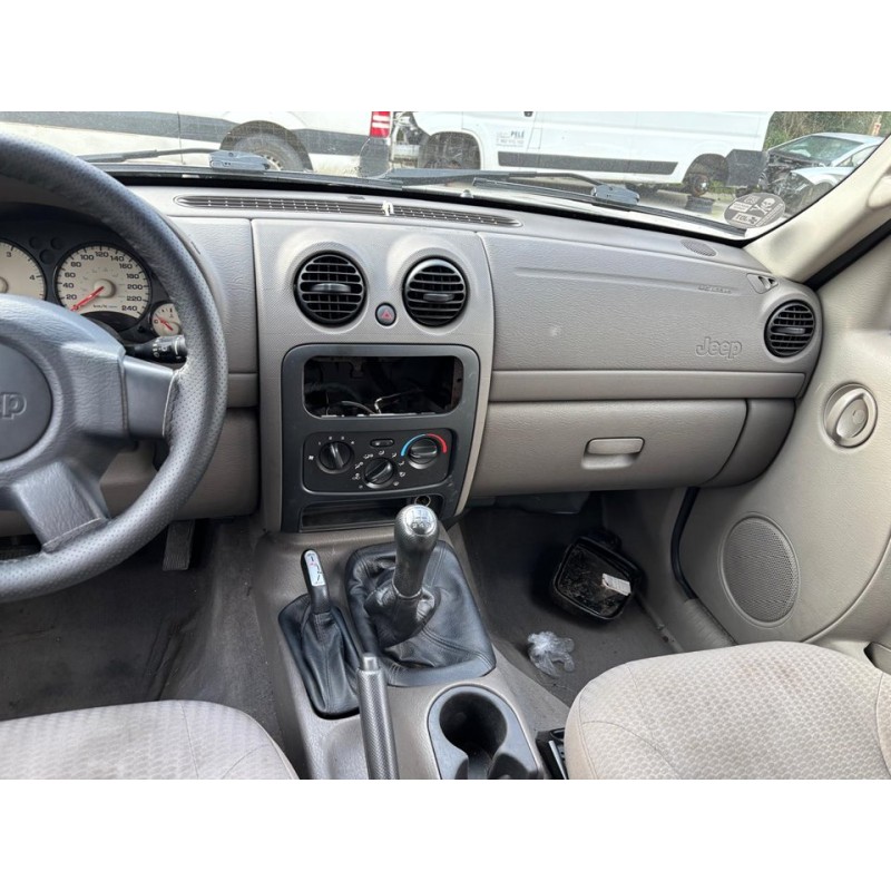 jeep cherokee (kj) del año 2003