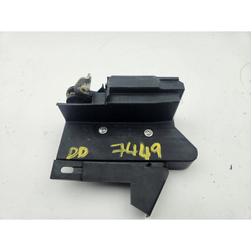 CERRADURA PUERTA DELANTERA DERECHA 