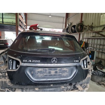 PORTON TRASERO A1567400105 