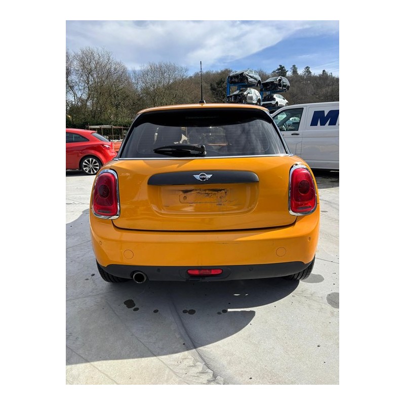 mini mini 5-trg. (f55) del año 2015