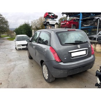 LANCIA YPSILON (101)