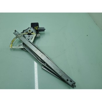 ELEVALUNAS DELANTERO IZQUIERDO 698200K280A 