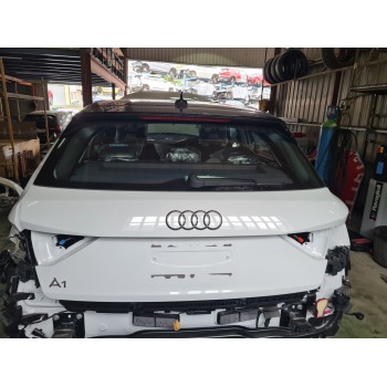 PORTON TRASERO 82A827025B 