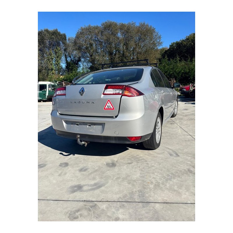 renault laguna iii del año 2011