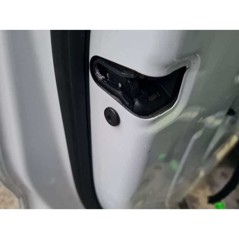 CERRADURA PUERTA DELANTERA IZQUIERDA GX6A21813CB 