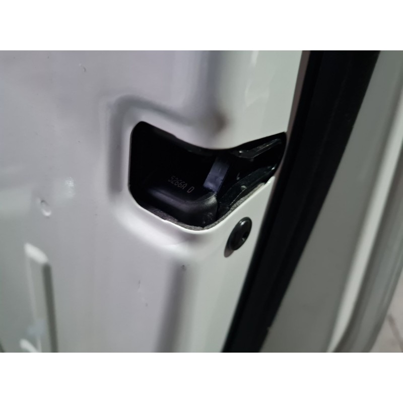 CERRADURA PUERTA DELANTERA DERECHA GX6A21812GB 