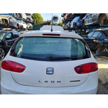 SEAT LEON (1P1)