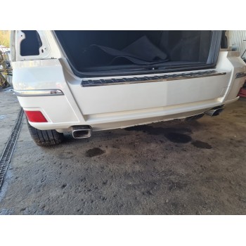 PARAGOLPES TRASERO 
