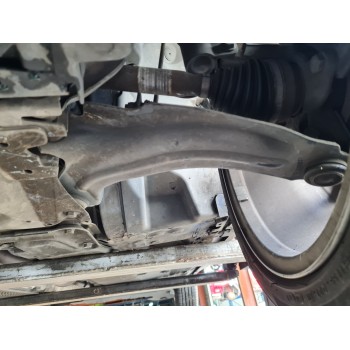 BRAZO SUSPENSION INFERIOR DELANTERO IZQUIERDO 