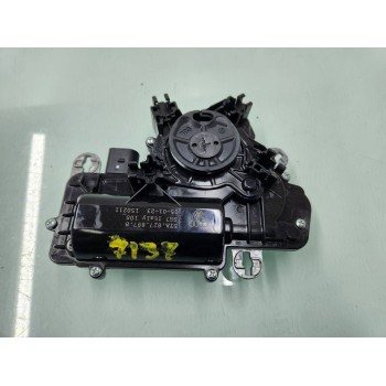 MOTOR CIERRE CENTRALIZADO MALETERO / PORTON 5TA827887B 