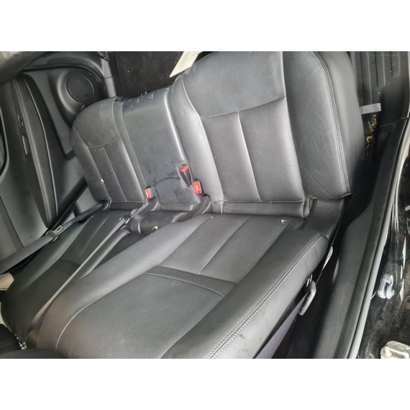 ASIENTO TRASERO MEDIO 