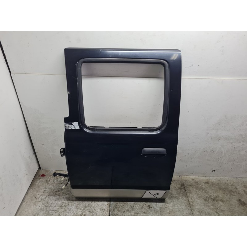 PUERTA TRASERA IZQUIERDA 