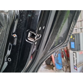 CERRADURA PUERTA TRASERA DERECHA A2047302835 