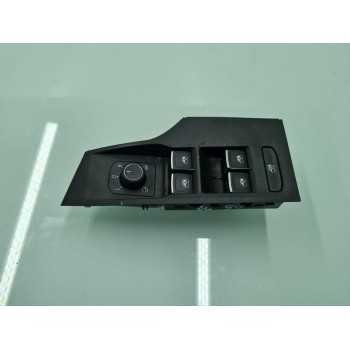 MANDO ELEVALUNAS DELANTERO IZQUIERDO 5G0959857E 