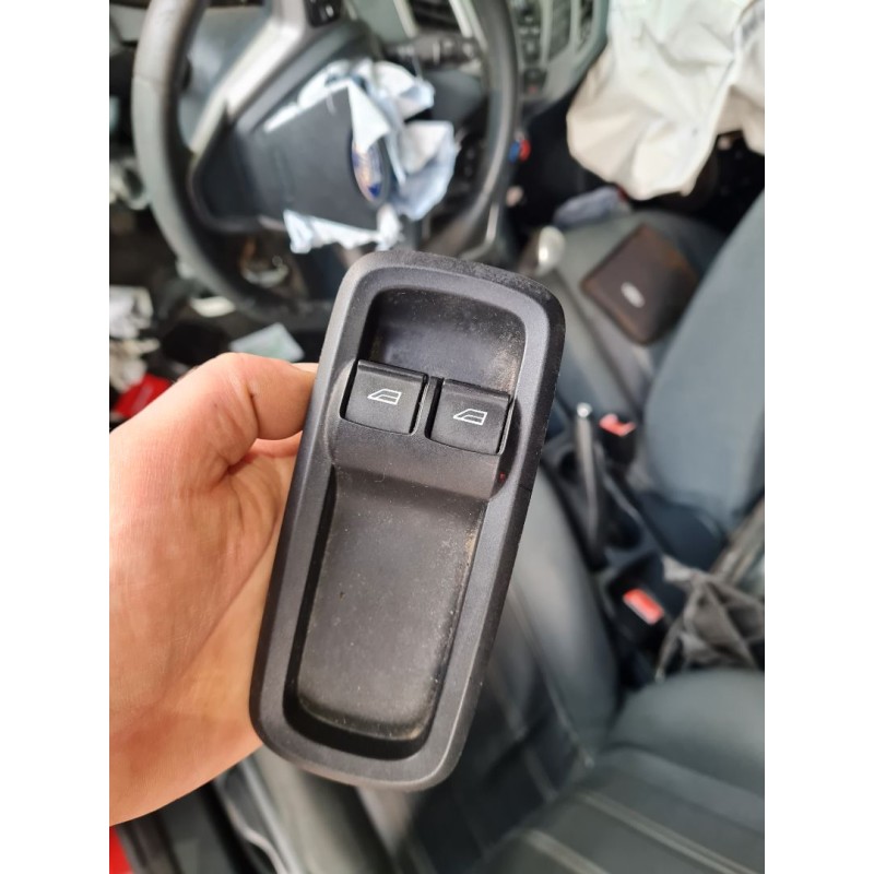 MANDO ELEVALUNAS DELANTERO IZQUIERDO 8A6T14A132EC 