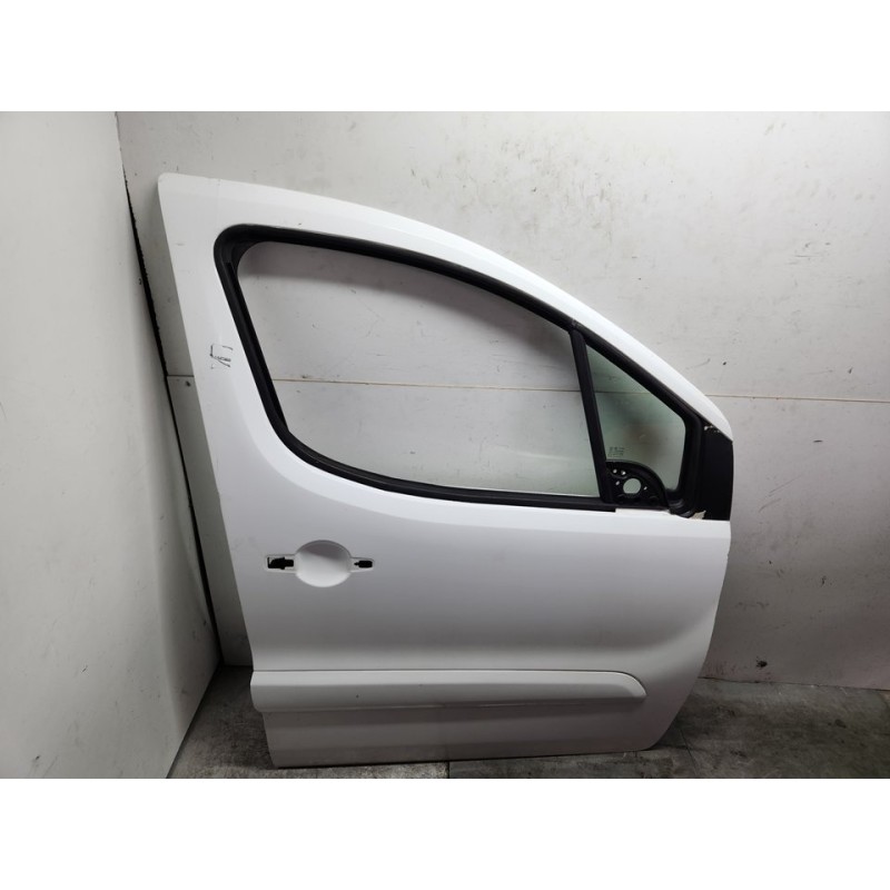 PUERTA DELANTERA DERECHA 9004Z6 