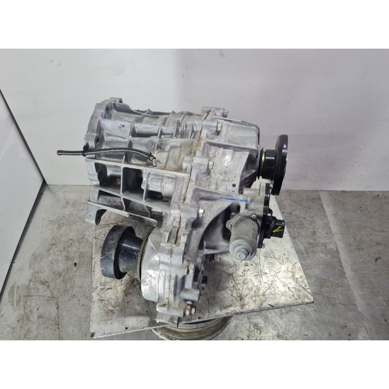 CAJA TRANSFER JB3P7A195AE 
