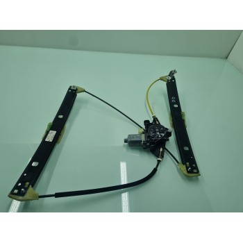 ELEVALUNAS DELANTERO DERECHO 8W0837462 