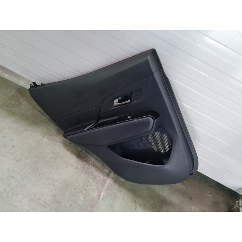 GUARNECIDO PUERTA TRASERA IZQUIERDA 7320137010 