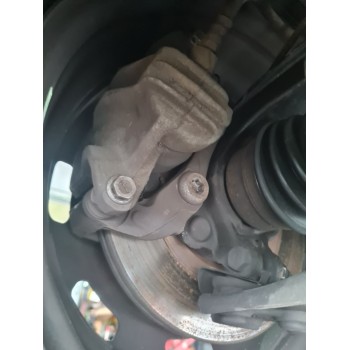 PINZA DE FRENO DELANTERA DERECHA 4400R7 