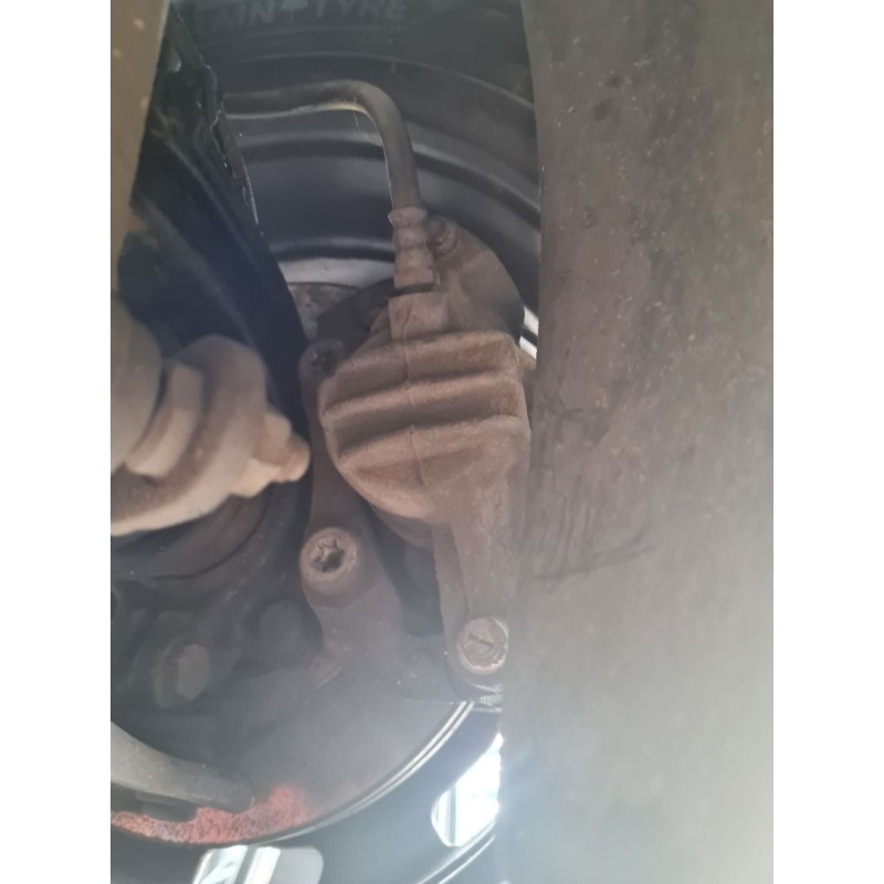 PINZA DE FRENO DELANTERA IZQUIERDA 4400R6 