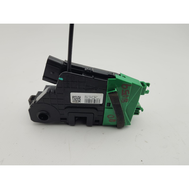 CERRADURA PUERTA DELANTERA DERECHA 81320G3020 