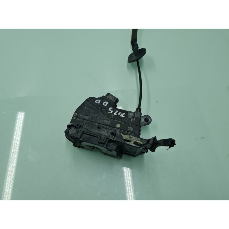CERRADURA PUERTA DELANTERA DERECHA 805022764R 