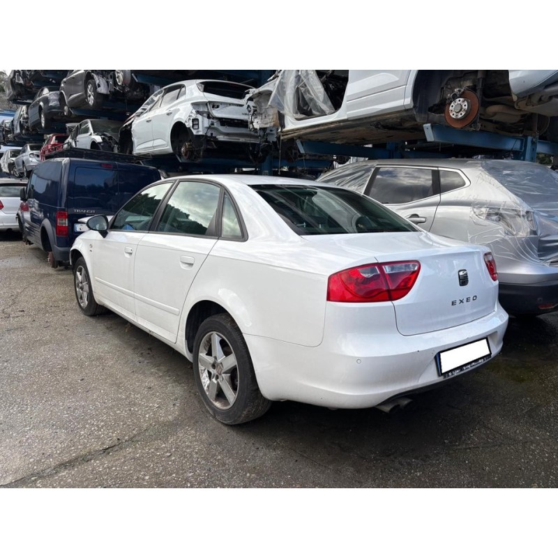 SEAT EXEO BERLINA (3R2)