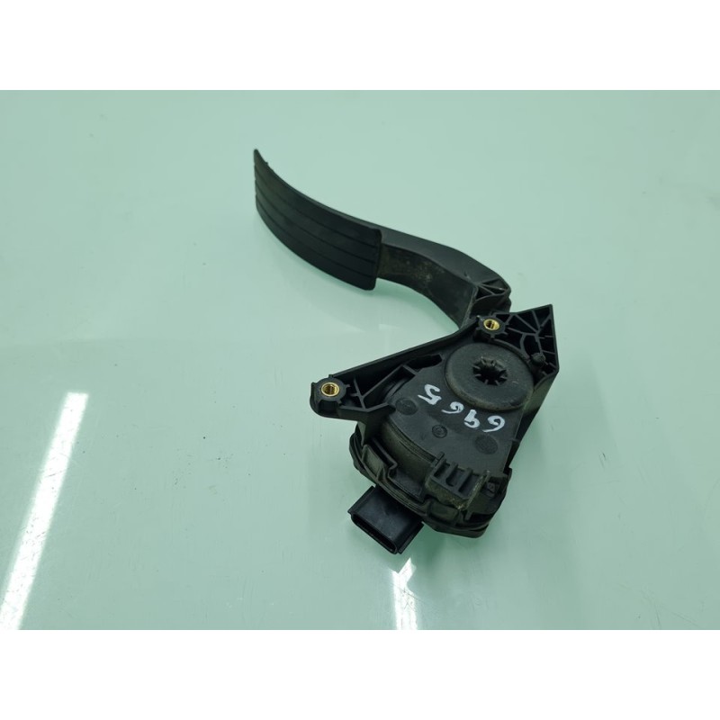 PEDAL ACELERADOR 180029347R 
