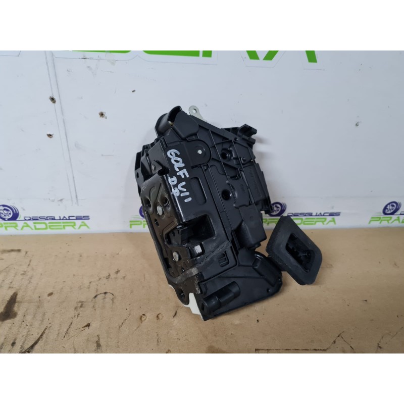 CERRADURA PUERTA DELANTERA DERECHA 5K1837016E 