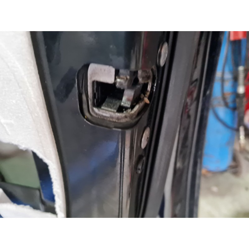 CERRADURA PUERTA DELANTERA DERECHA 9136GP 