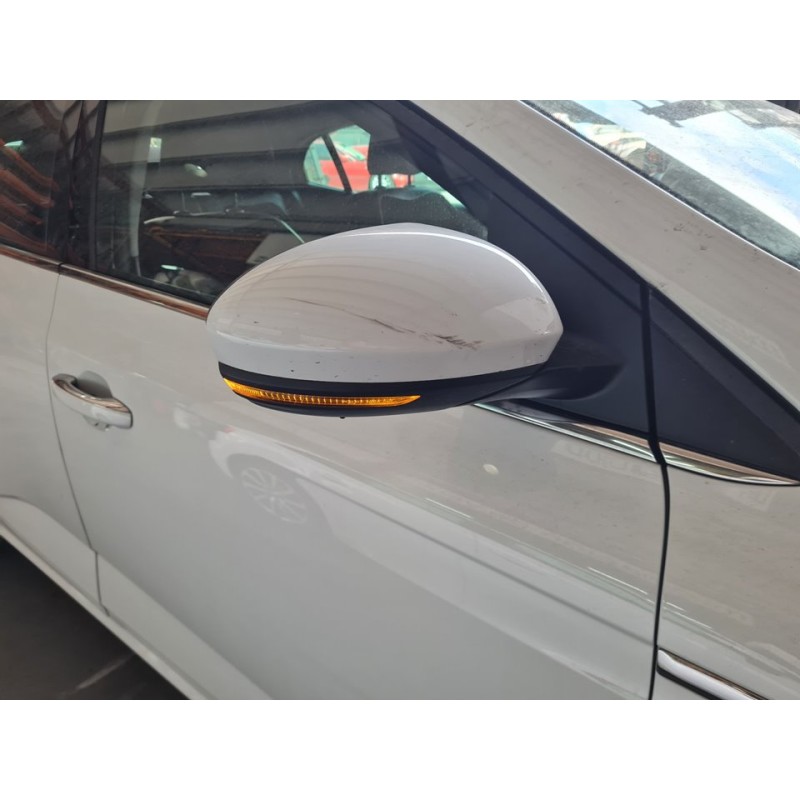 RETROVISOR DERECHO 