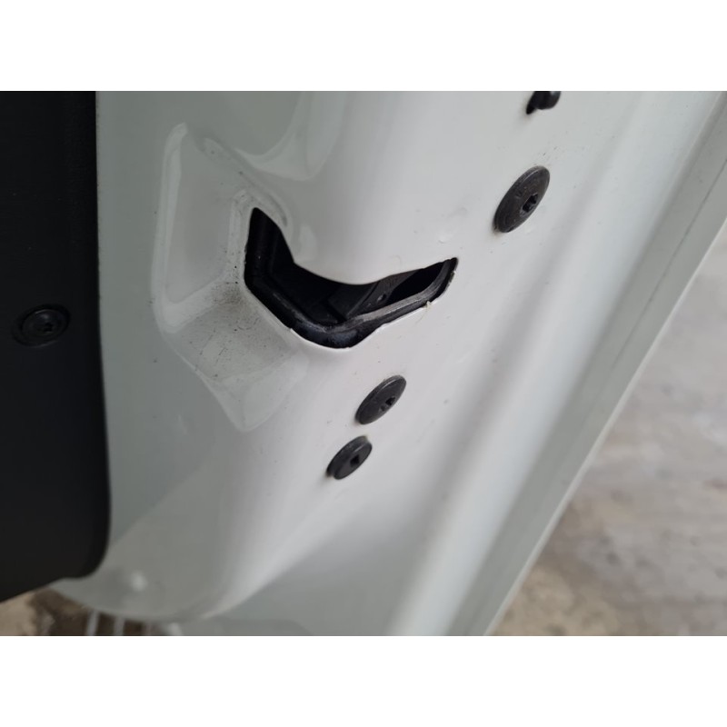 CERRADURA PUERTA DELANTERA DERECHA 
