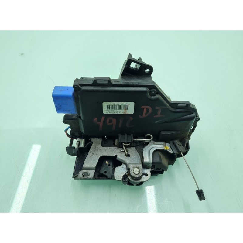 CERRADURA PUERTA DELANTERA IZQUIERDA 3D1837015AP 
