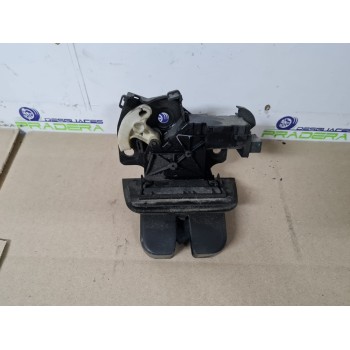 CERRADURA MALETERO / PORTON 8P4827505B 
