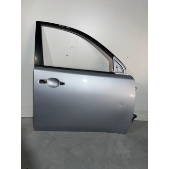 PUERTA DELANTERA DERECHA 5700A176 