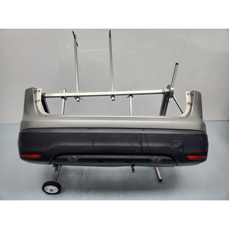 PARAGOLPES TRASERO 