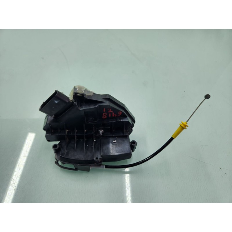 CERRADURA PUERTA TRASERA IZQUIERDA 8A6AA26413AF 