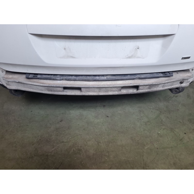REFUERZO PARAGOLPES TRASERO 7203NA 