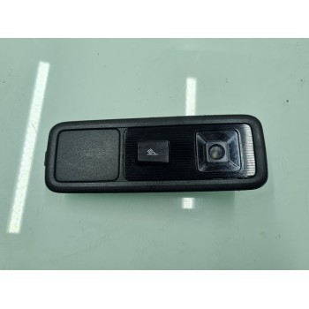 LUZ INTERIOR 5NA861137B 