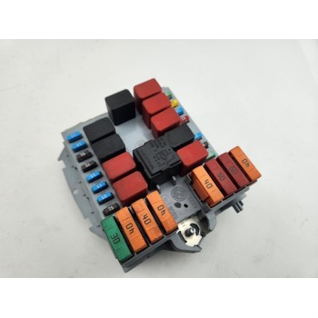 CAJA RELES / FUSIBLES 1388601080 