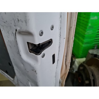 CERRADURA MALETERO / PORTON 