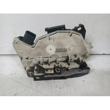 CERRADURA PUERTA TRASERA DERECHA 5N0839016D 