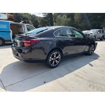 OPEL INSIGNIA BERLINA